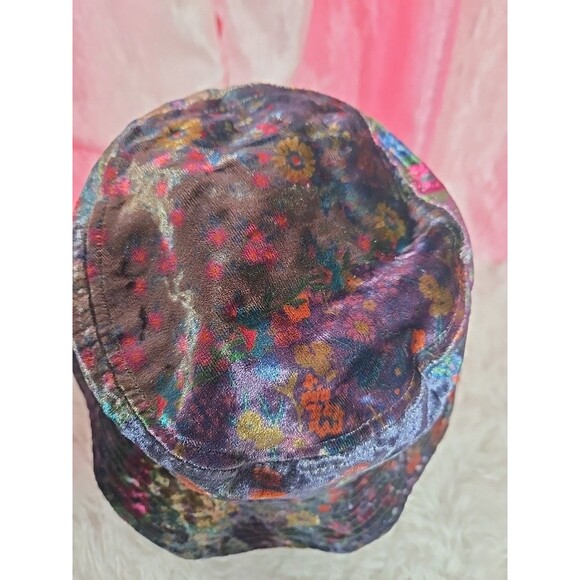 Natural Life Floral Velvet Sherpa Lined Boho Festival Bucket Hat One Size - Picture 7 of 10
